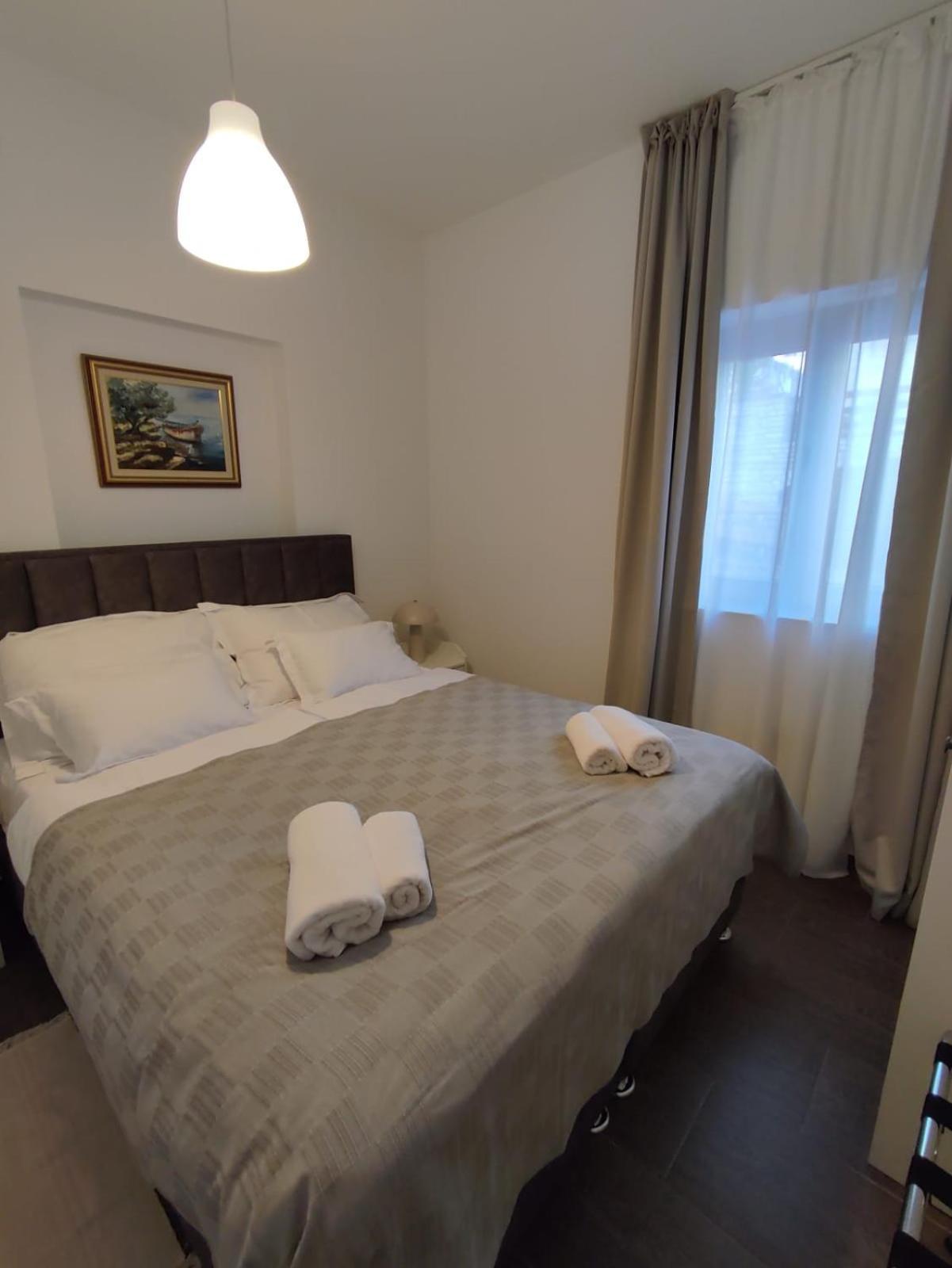 Residence Jonathan บีโอกราดนาโมรู ภายนอก รูปภาพ